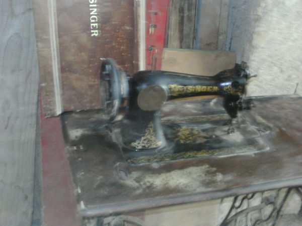 Machine � coudre SINGER 0 Sonnaz (73)