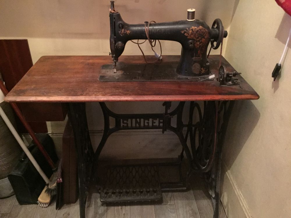 machine � coudre singer num�rot�e 200 Paris 20 (75)