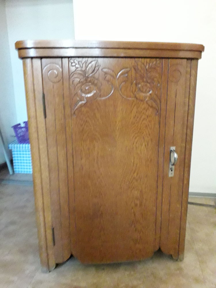 MACHINE A COUDRE SINGER ANCIENNE 200 Toulon (83)