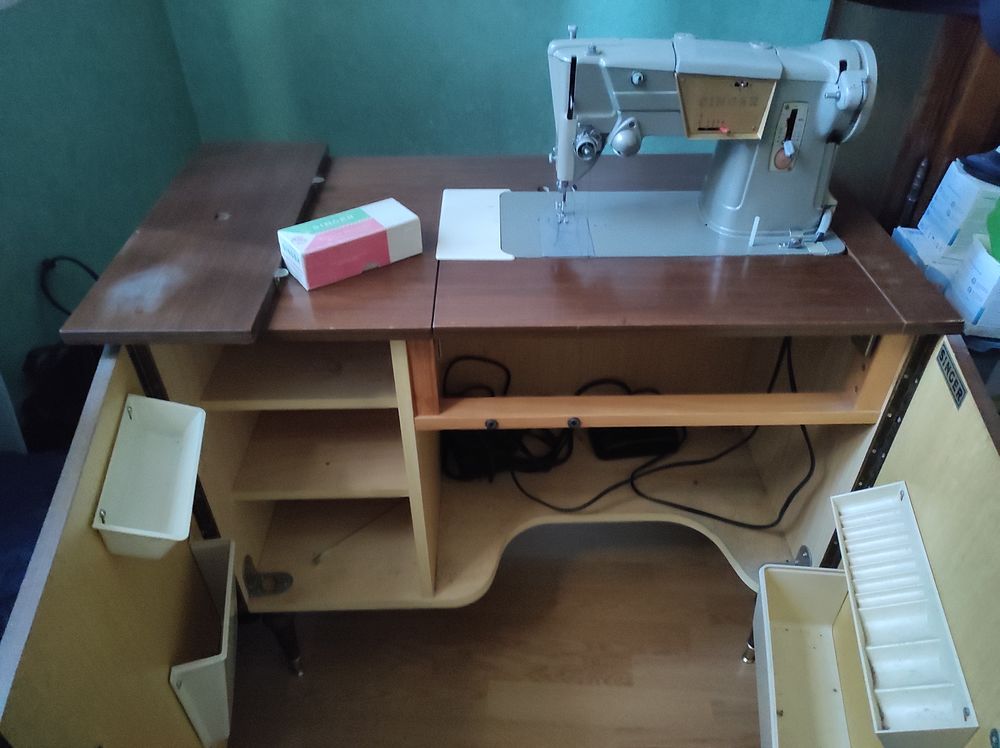 Machine � coudre singer 30 Fleury-les-Aubrais (45)