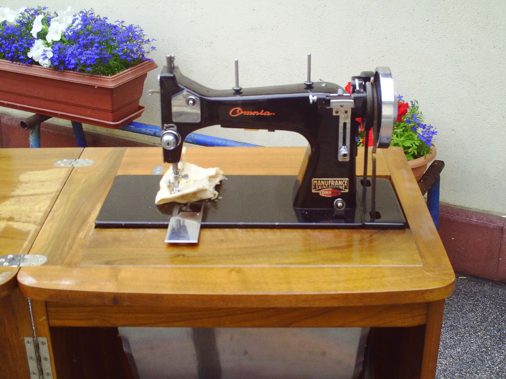 machine a coudre 80 Ligny-sur-Canche (62)