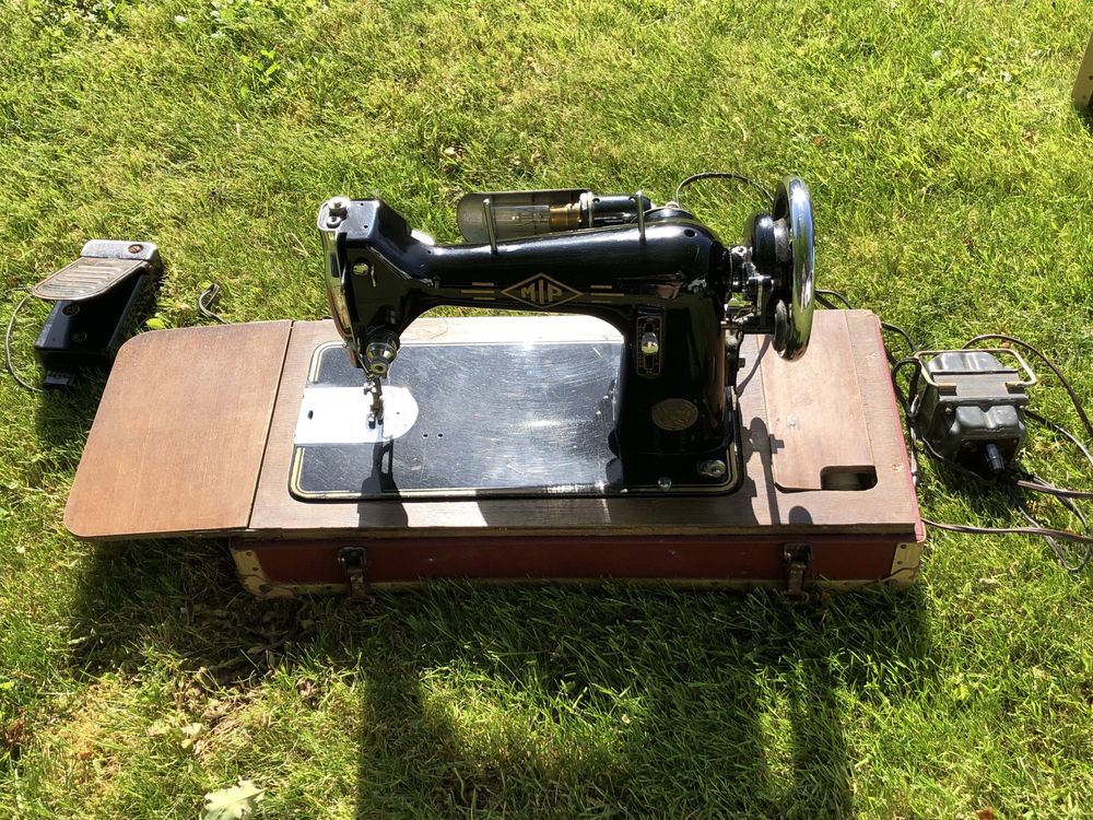 Machine � coudre MIP 150 Bignan (56)