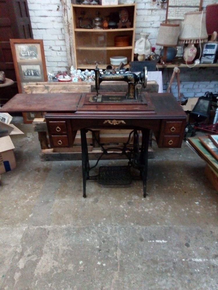 machine � coudre 80 Sainte-Austreberthe (62)