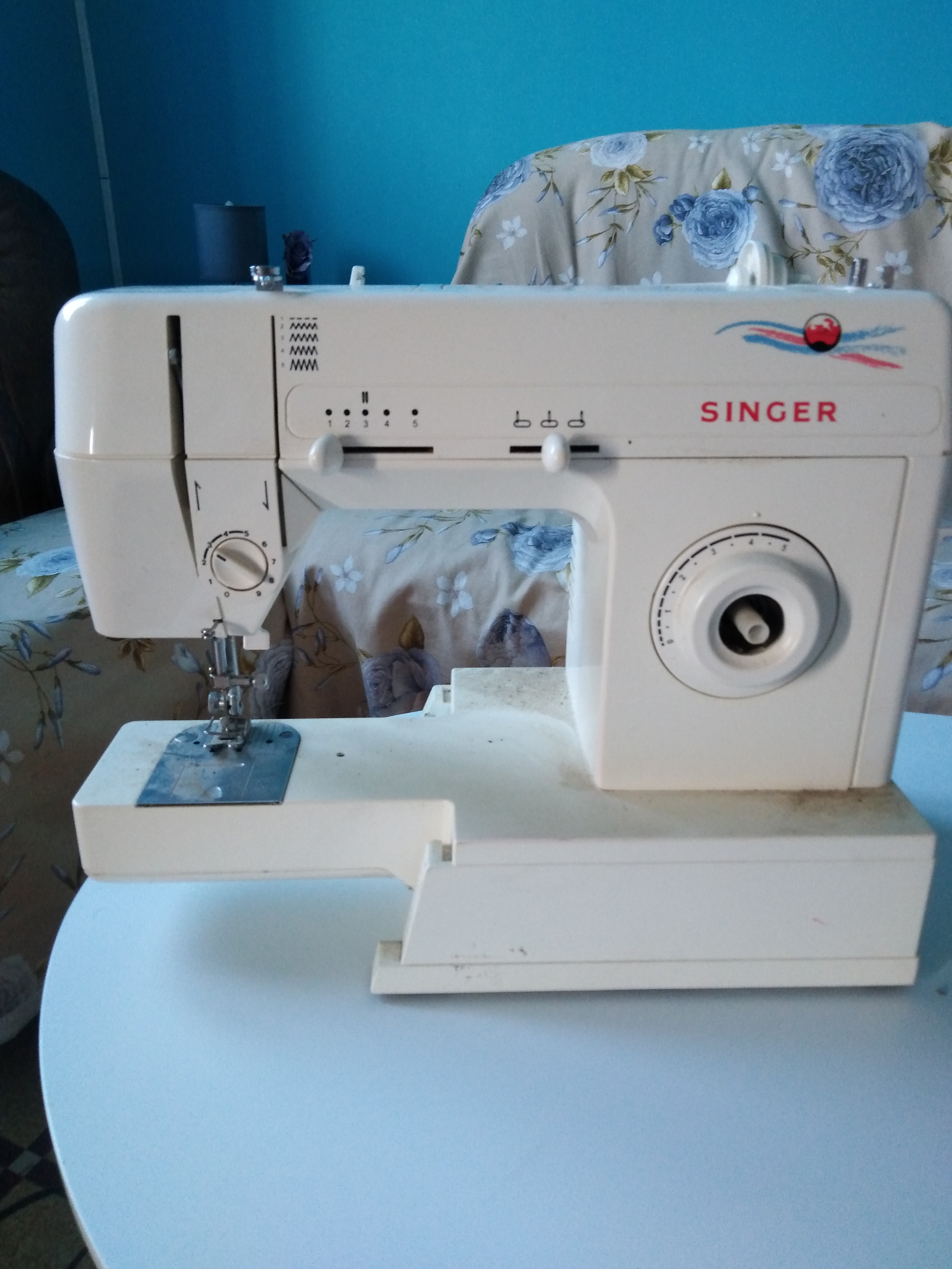 machine a coudre 0 Saint-Bonnet-en-Champsaur (05)