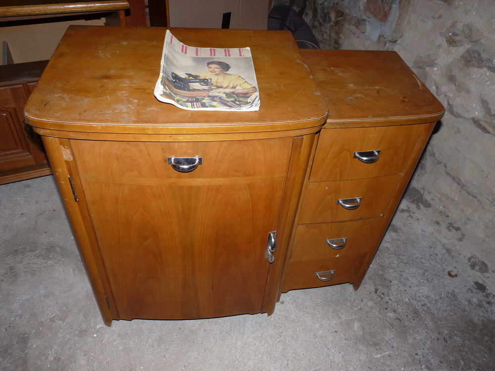 MACHINE A COUDRE 70 Soulages (15)