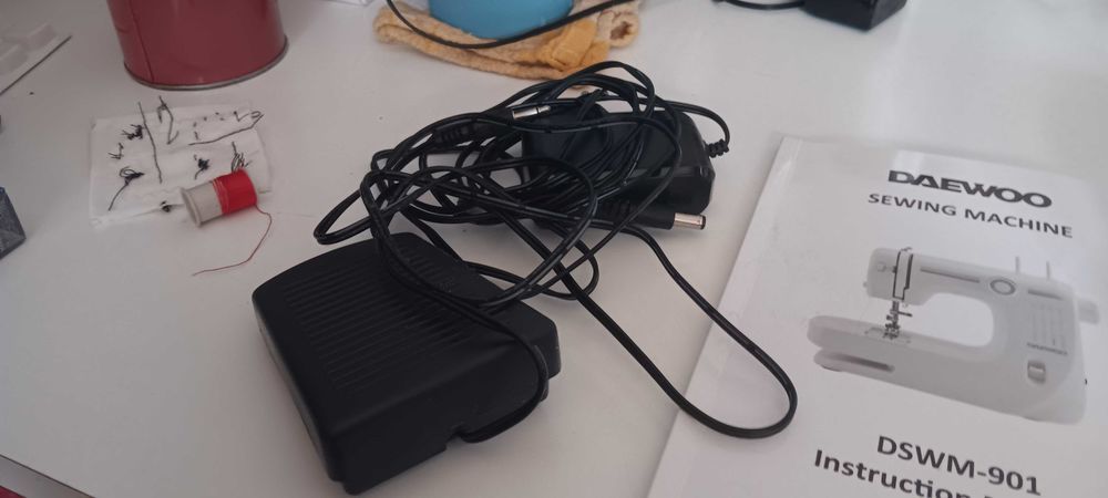 machine �  coudre 24 N�mes (30)