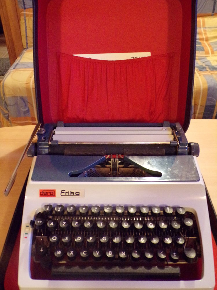 machine � �crire 50 Petit Ebersviller (57)