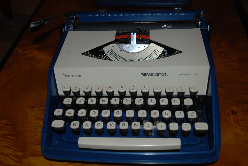 Machine � �crire 15 Bailleau-Armenonville (28)