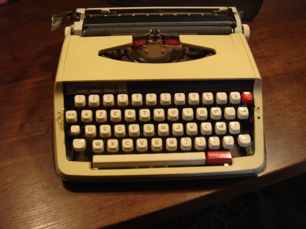 machine à écrire 60 Fougères-sur-Bièvre (41)