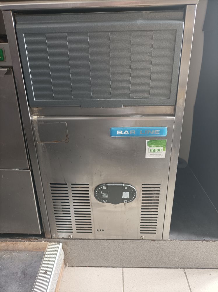 machine a gla�ons pro 650 Polignac (43)