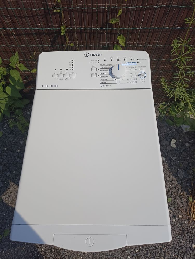 machine a laver indesit 5kg 120 Reims (51)