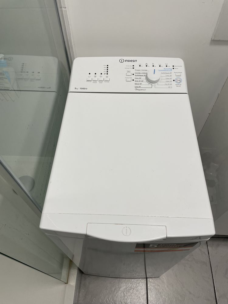 Machine � laver Indesit top 160 Colombes (92)