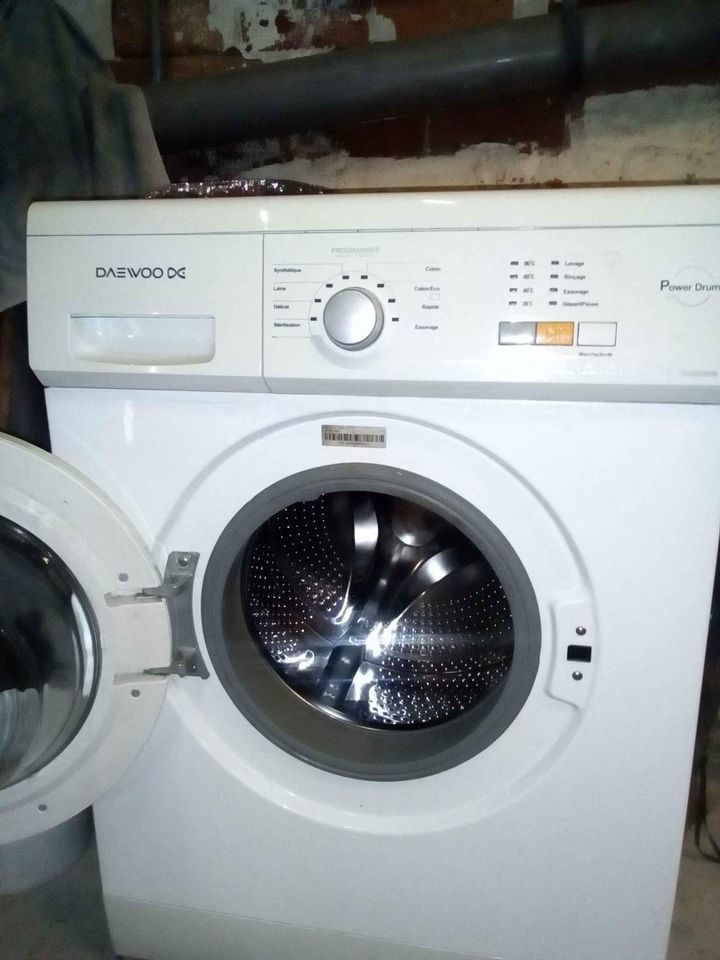 Machine à laver a réparé  Daewoo 20 Béziers (34)