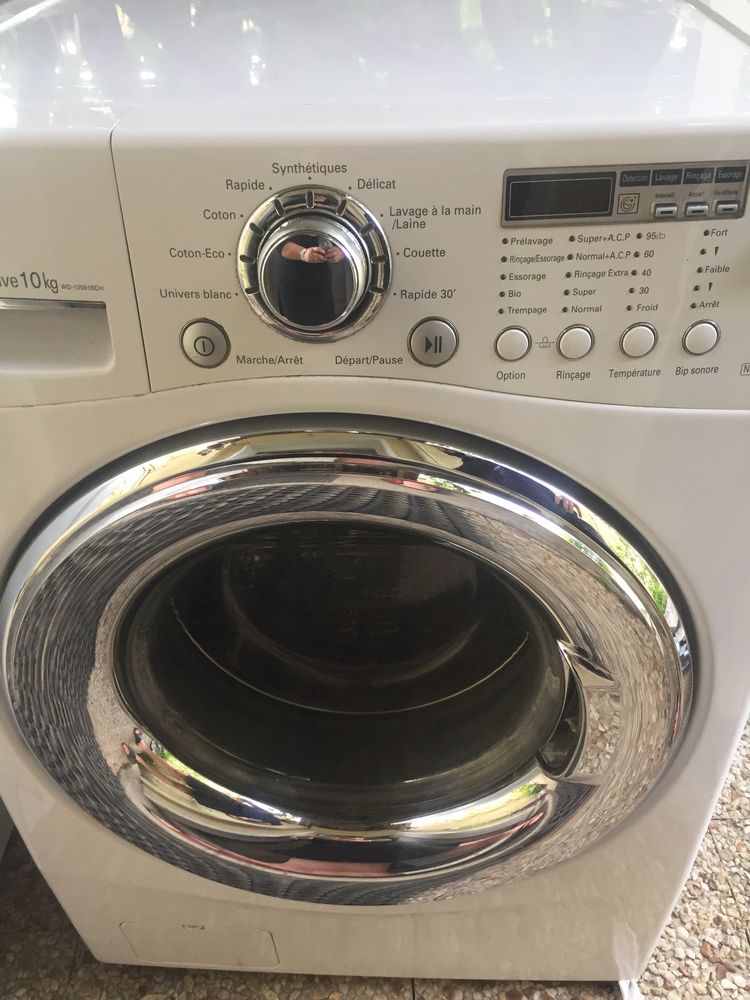 machine � laver LG sans courroie et de grande capacit� 300 Tours (37)