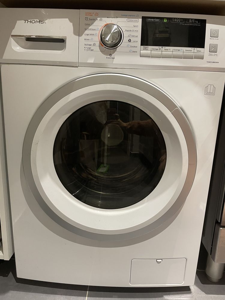Machine à laver / sécher Thomson  380 Paris 3 (75)