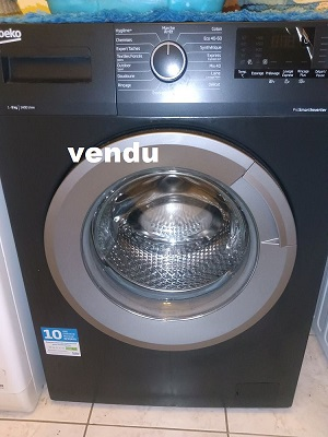 machine a laver  superbe �tat  _8 KILO MARRON 280 S�es (61)