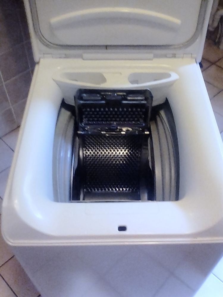 machine a laver 145 Le Barcar�s (66)