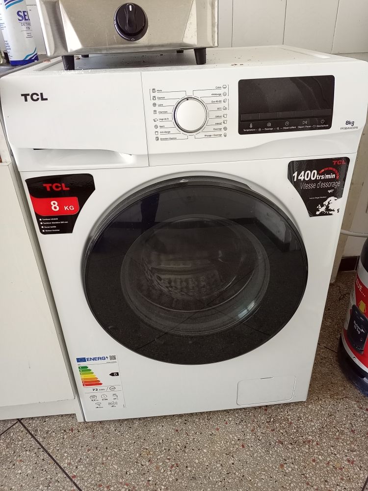 Machine � laver 200 Marseille 8 (13)