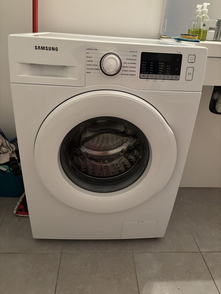 Machine � laver 450 Pontoise (95)