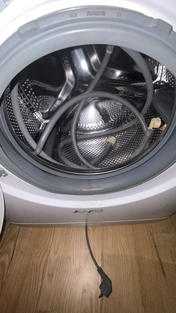 machine �  laver 50 Beaumont-le-Roger (27)