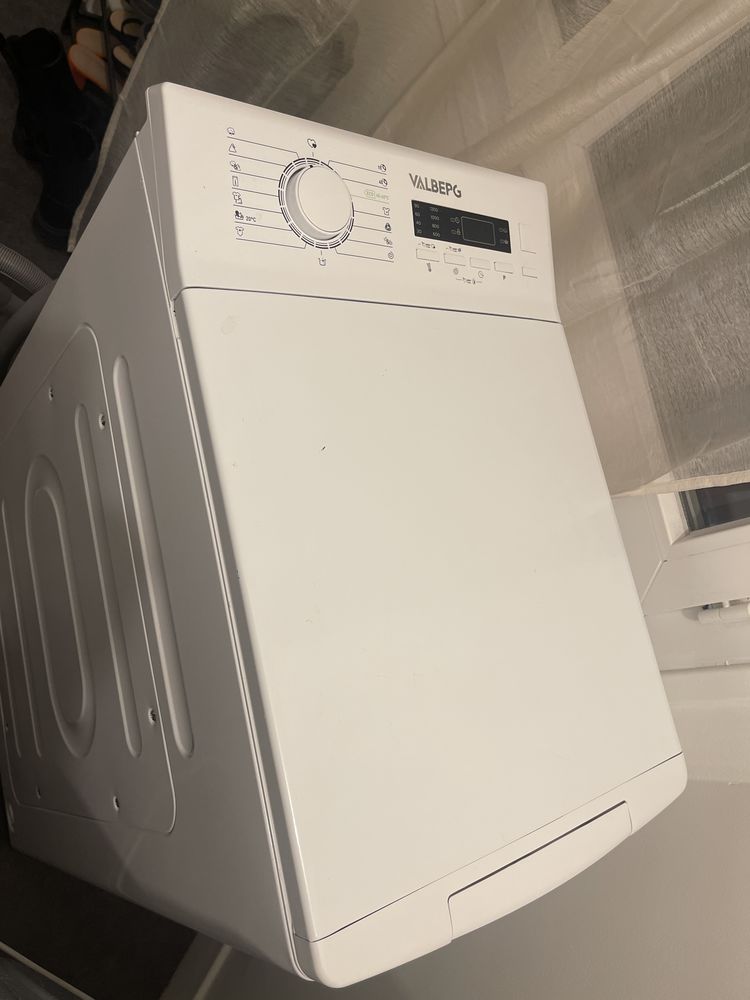 Machine � laver. 150 La Courneuve (93)