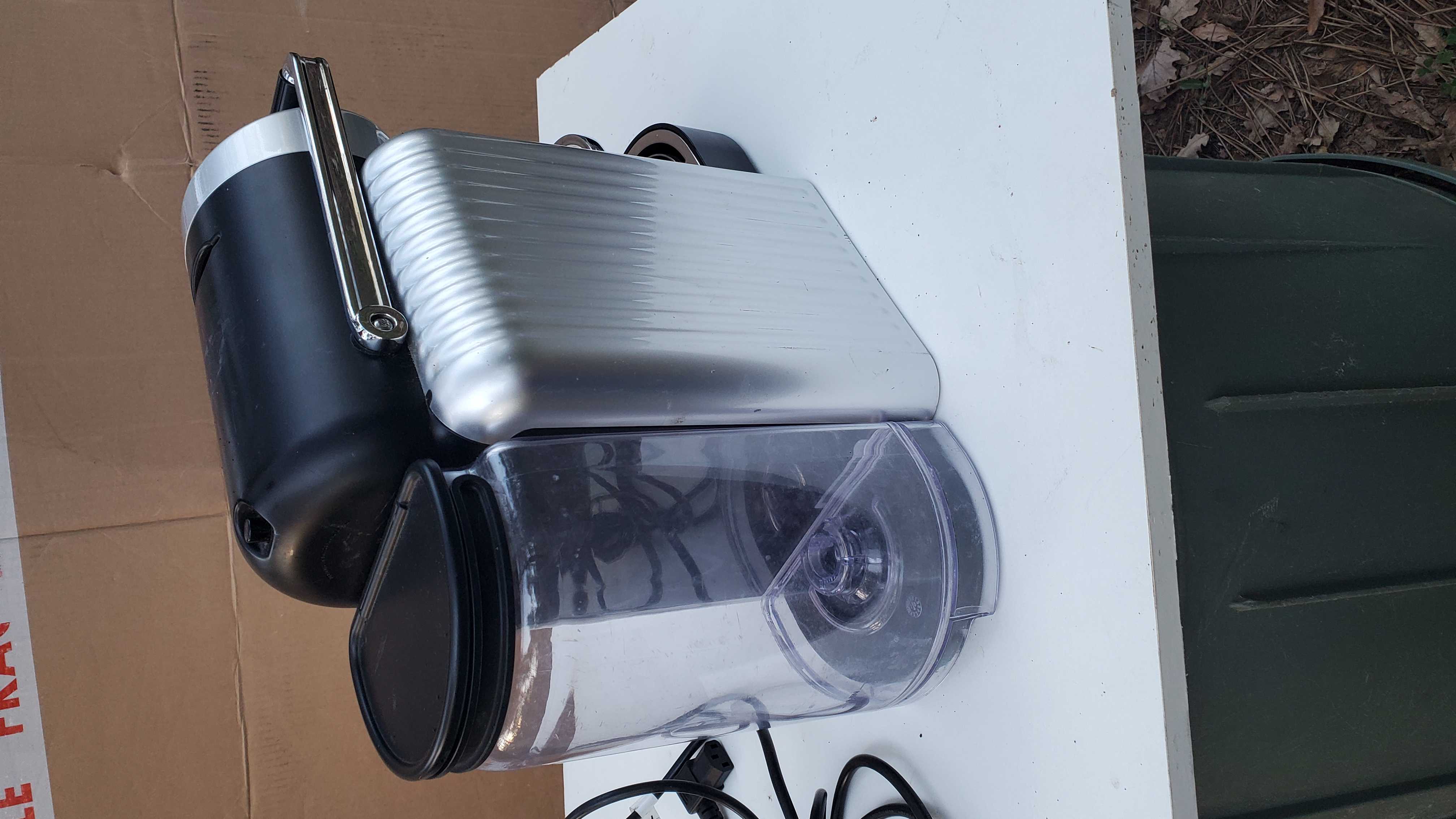 machine nespresso 130 Tourves (83)