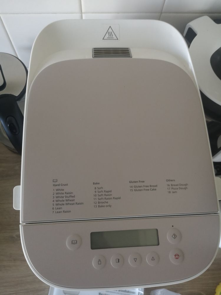 Machine � pain Panasonic 110 Pornichet (44)