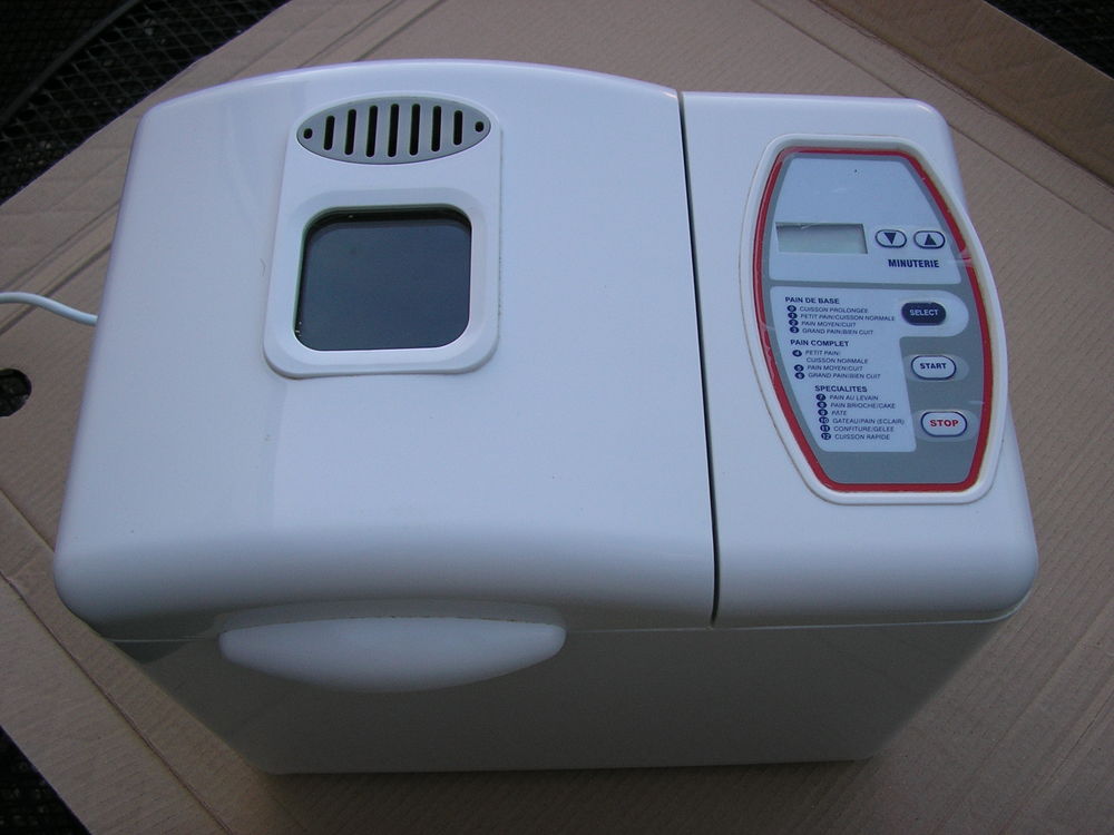 Machine � pain 30 N�mes (30)