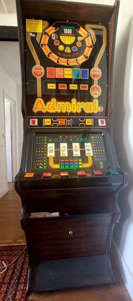 machine � sous novomatic tr�s bon �tat de fonctionnemen 900 Rouen (76)