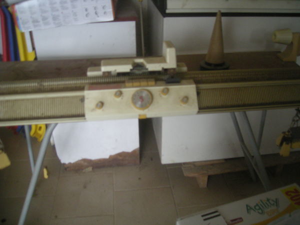 machine � tricoter silver reed 400 0 Laragne-Mont�glin (05)