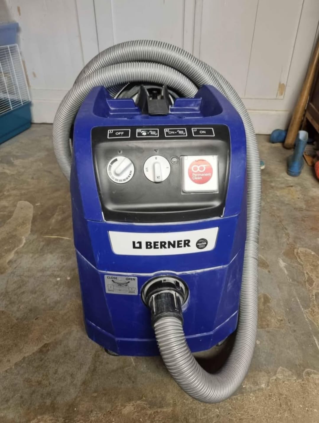 Machines Professionnelles B�timent 800 Auch (32)