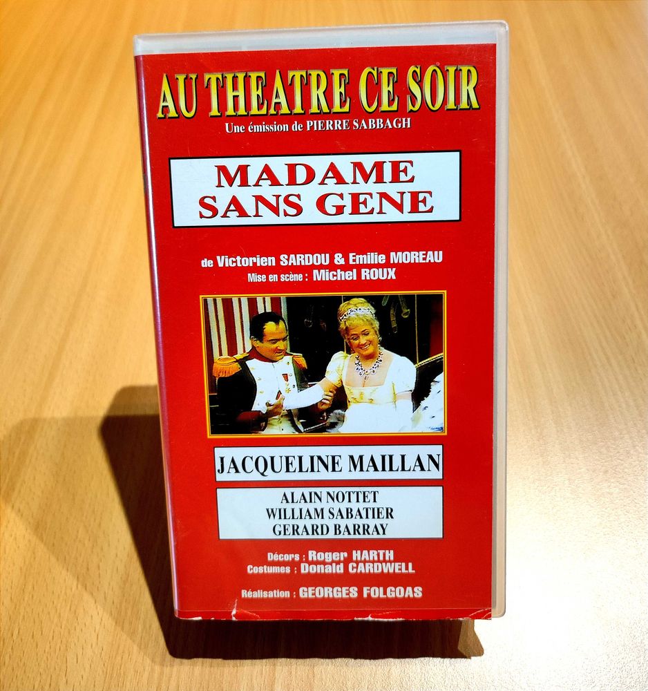 VHS Madame Sans G�ne 1 Chazelles-sur-Lyon (42)