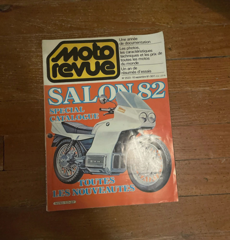 Magazine moto 15 Valr�as (84)
