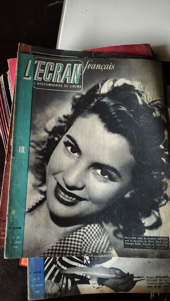 Magazines anciens ' l'�cran fran�ais   de 1945 � 1947. 30 Le Plessis-Bouchard (95)