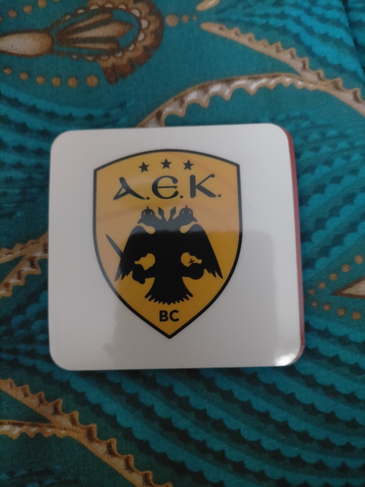 magnet aek Ath�nes 5 Miribel (01)