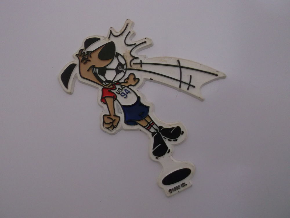 Magnet Coupe du Monde Football 1994 5 Limoux (11)