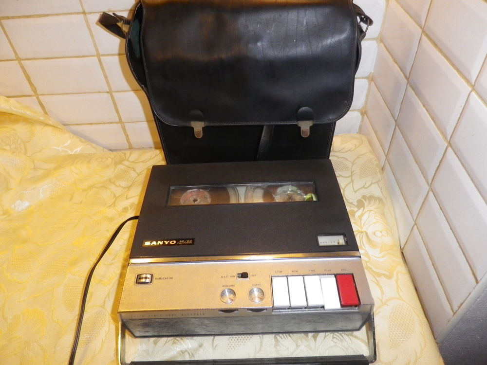 Magn�tophone a bande sanyo MR-111 50 Fontenay-le-Fleury (78)