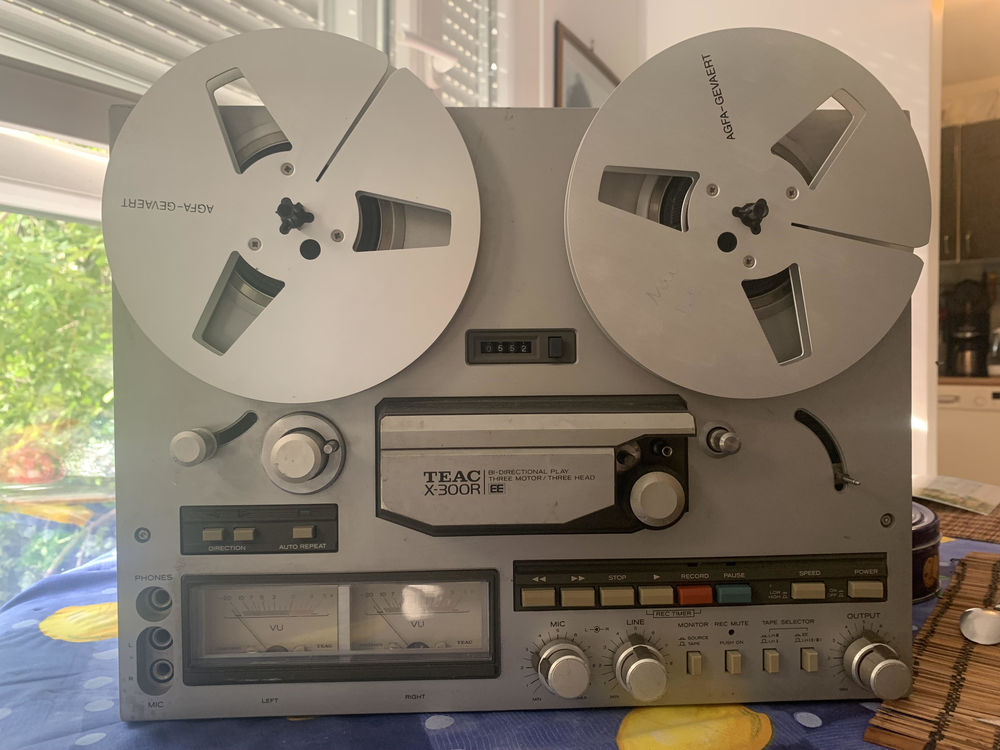 magn�tophone � bandes  TEAC X300R 200 Cr�teil (94)