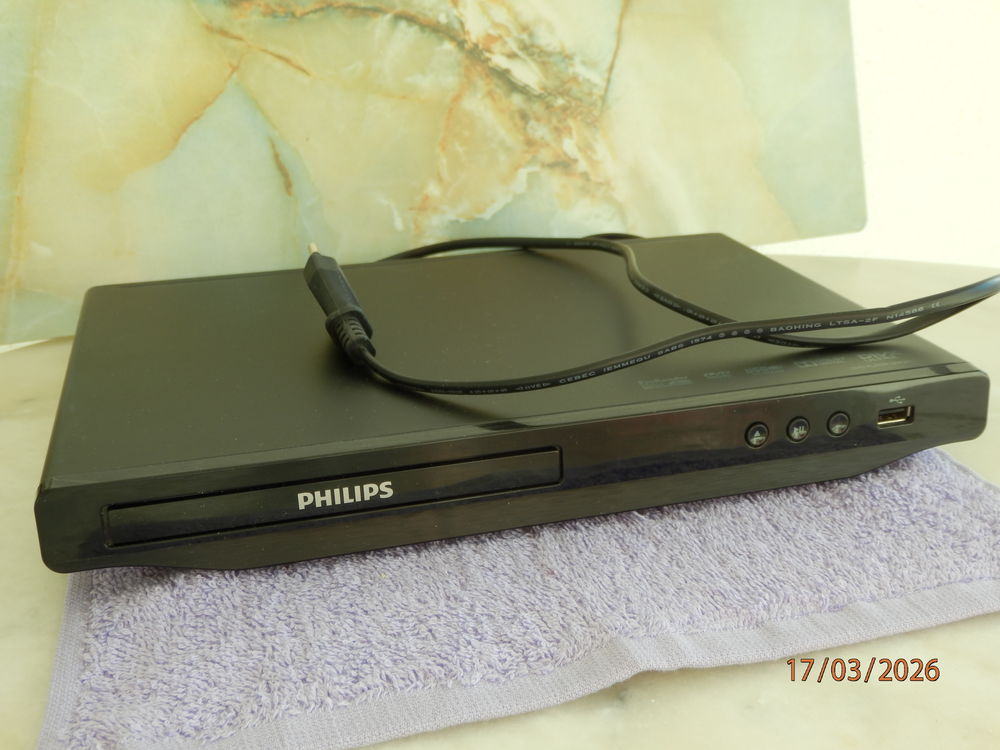 Magn�toscope lecteur DVD-CD--- 85 Saint-�tienne (42)