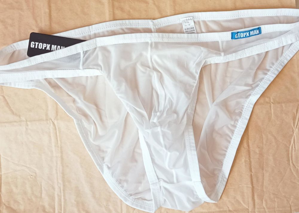 Magnifique et authentique slip blanc translucide pour homme 12 Lyon 9 (69)