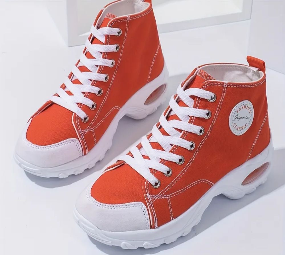 Magnifique basket orange et blanche 30 Maubert-Fontaine (08)