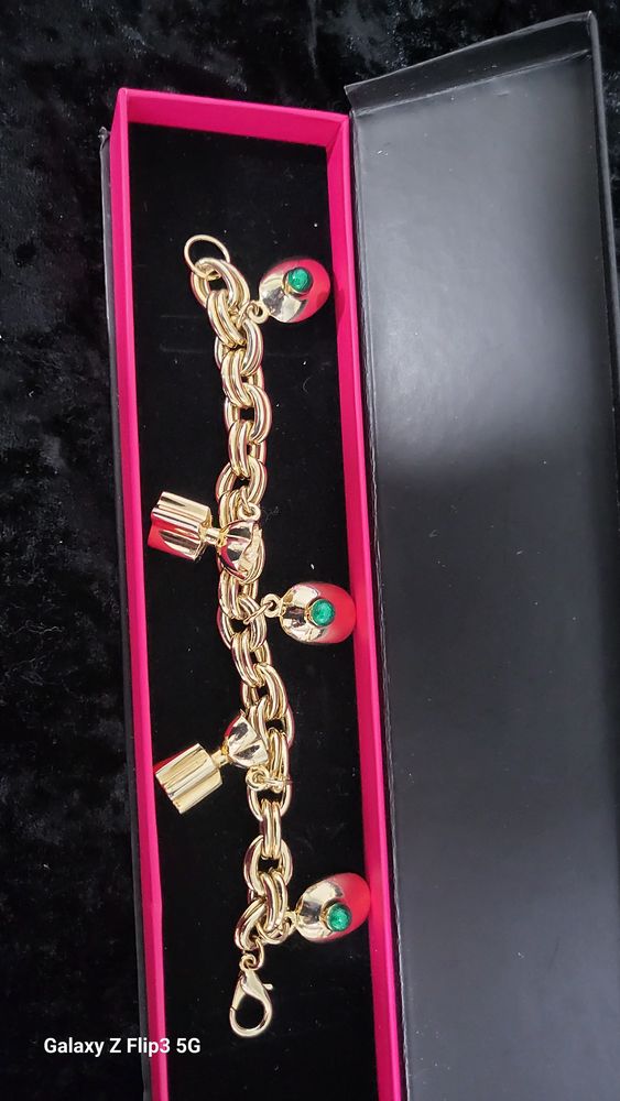 MAGNIFIQUE BRACELET OSCAR DE LA RENTA 150 Normanville (27)