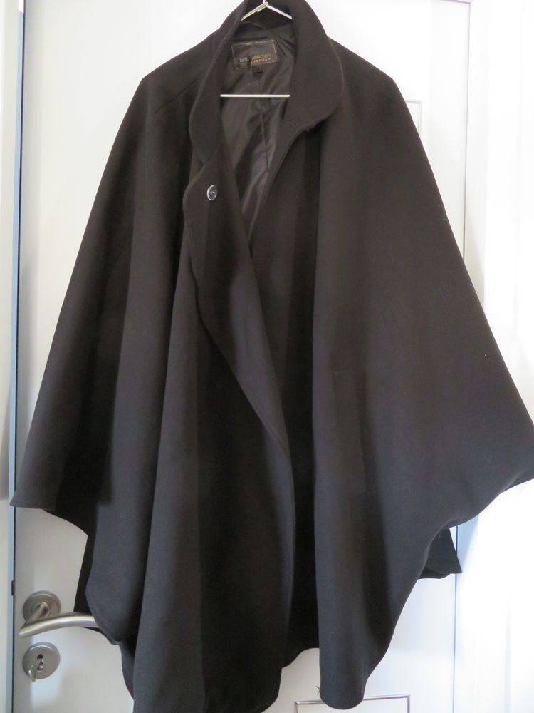 Magnifique cape noire neuve 20 La Chauss�e-d'Ivry (28)