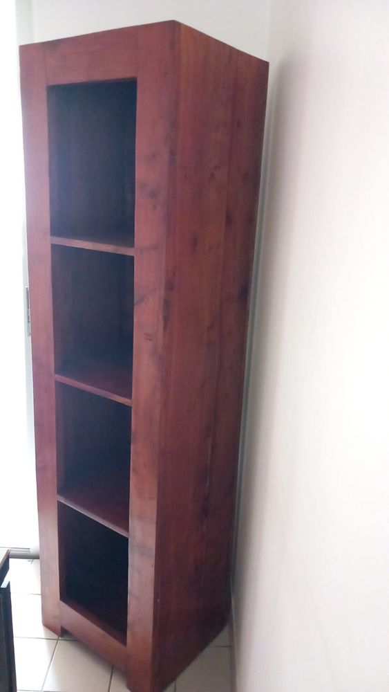 Magnifique colonne en bois 
420 Martinique (97)