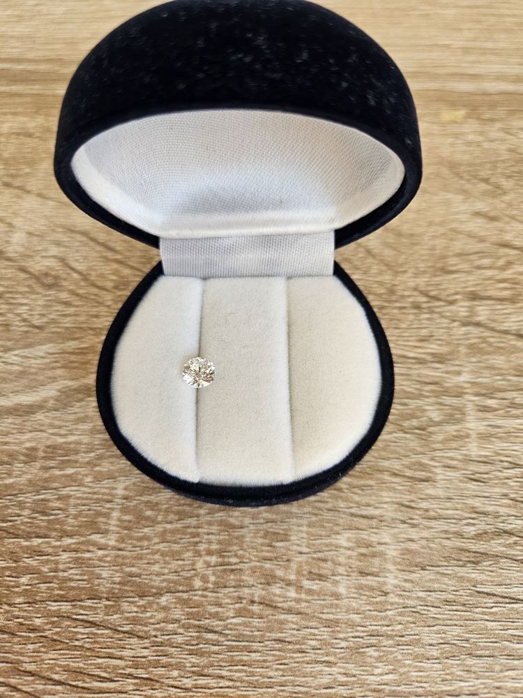 Magnifique Diamant naturel 1.01 carat 3200 Guingamp (22)