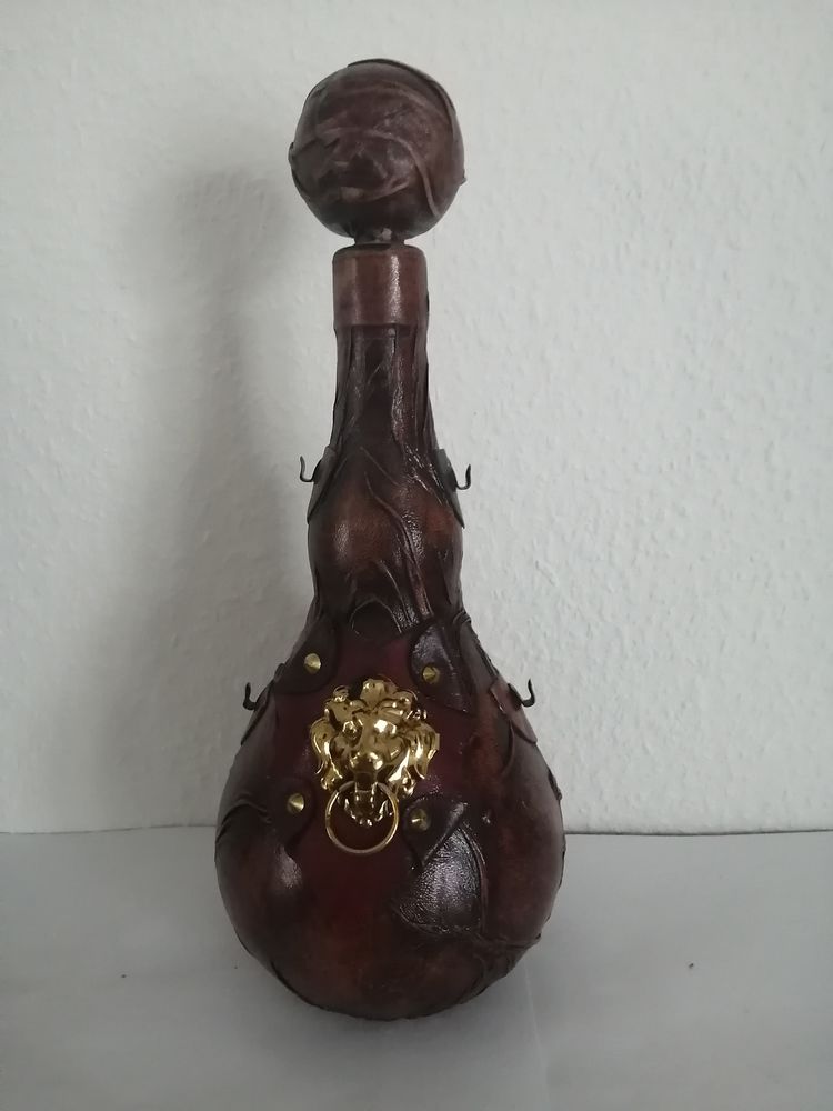 Magnifique gourde pichet en verre recouvert de cuir 31 Habsheim (68)