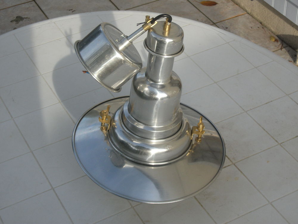 MAGNIFIQUE LAMPE MODERNE. 40 Pl�dran (22)