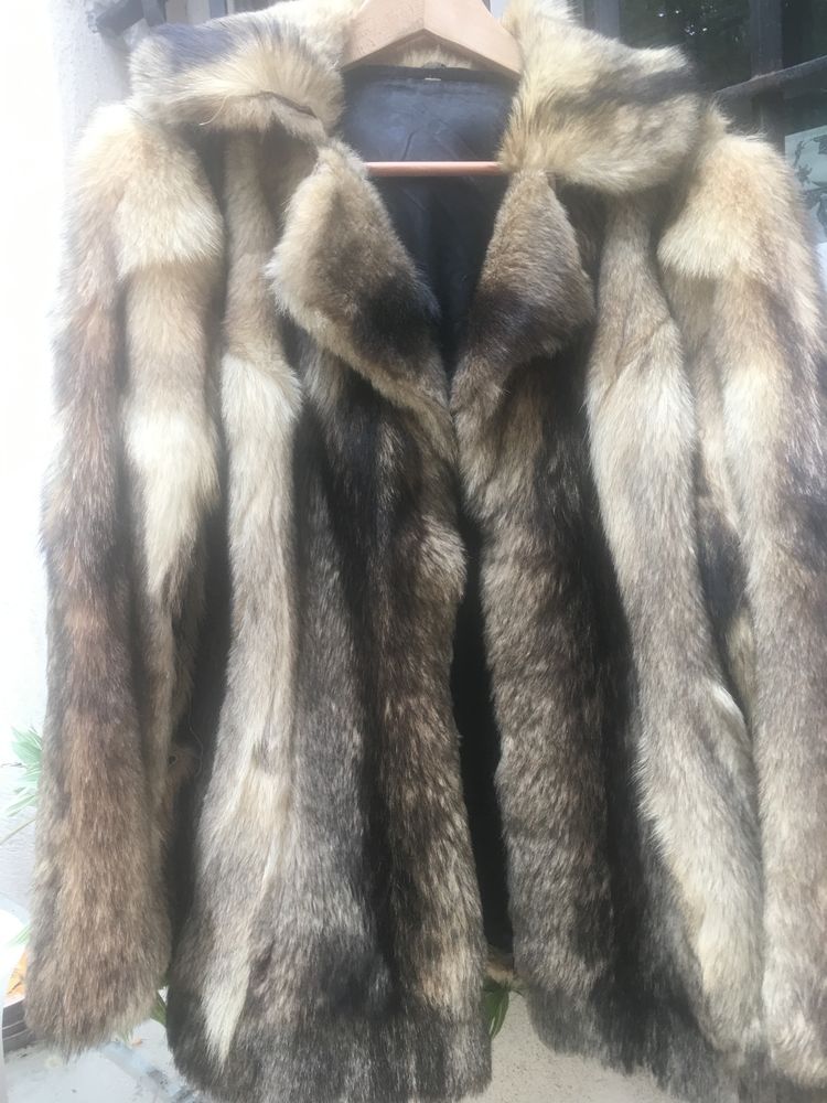 Magnifique Manteau fourrure en loup 3/4 0 Saint-Cannat (13)