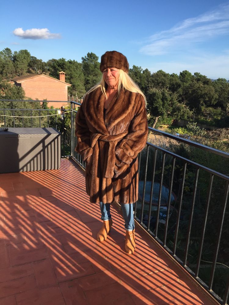 Magnifique manteau de vison 600 Saint-�tienne-de-Fontbellon (07)
