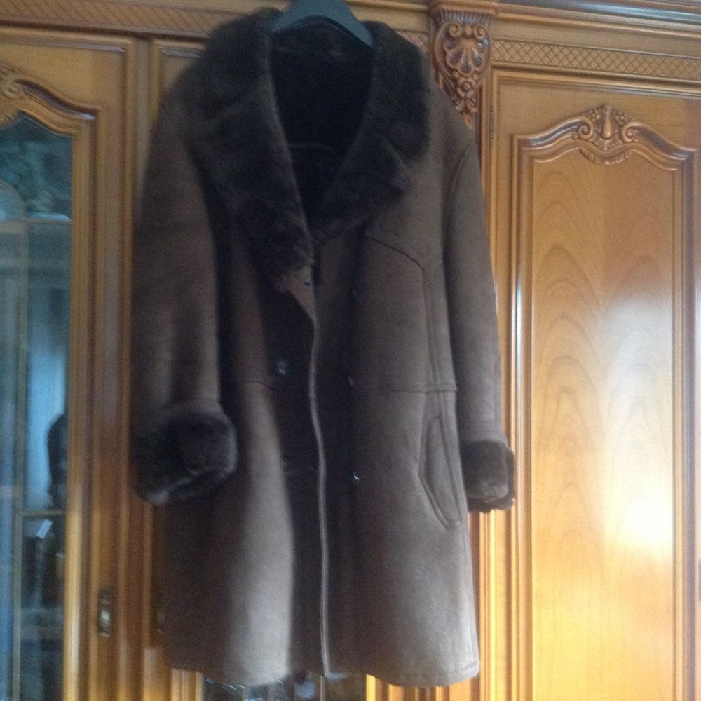 Magnifique+3/4+en+mouton+retourn�+. 70 Bollwiller (68)